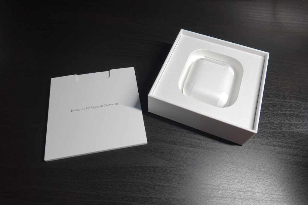 AirPods 2、第二代 AirPods、開箱