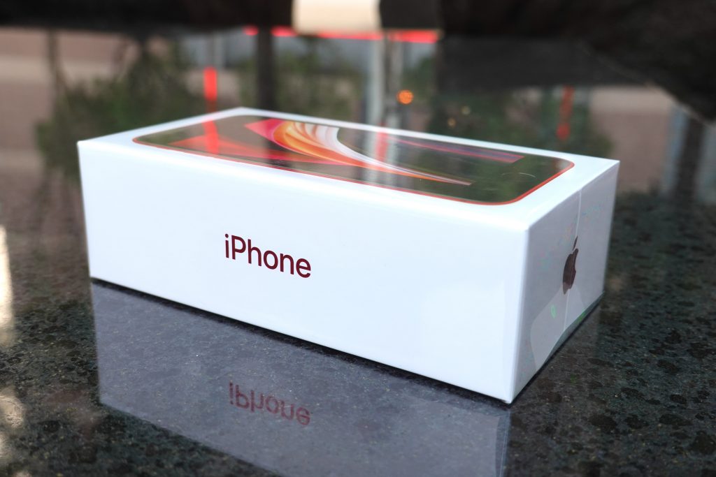 iPhone SE、iPhone SE 2020、開箱